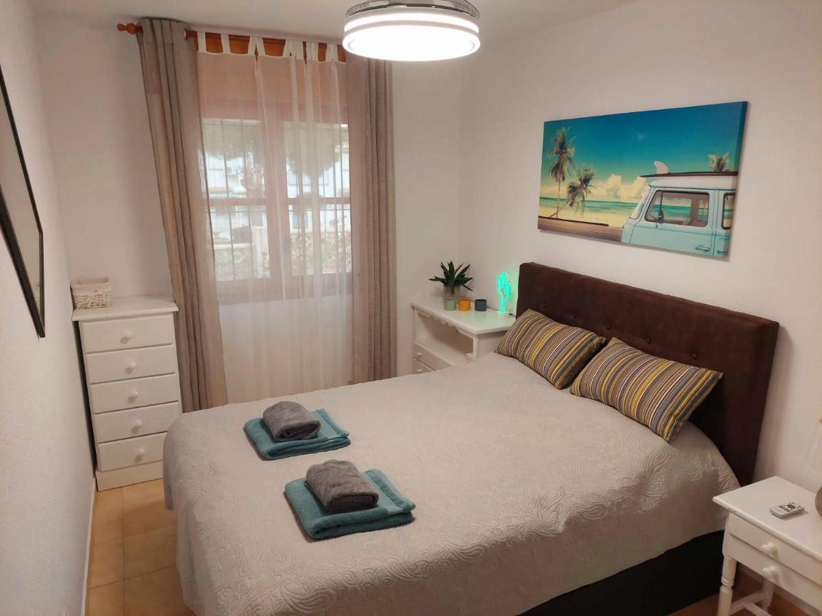Apartament Casa Del Gato Rojo , Communal Swimming Pool , Terrace With Barbecue Torrevieja Exterior photo