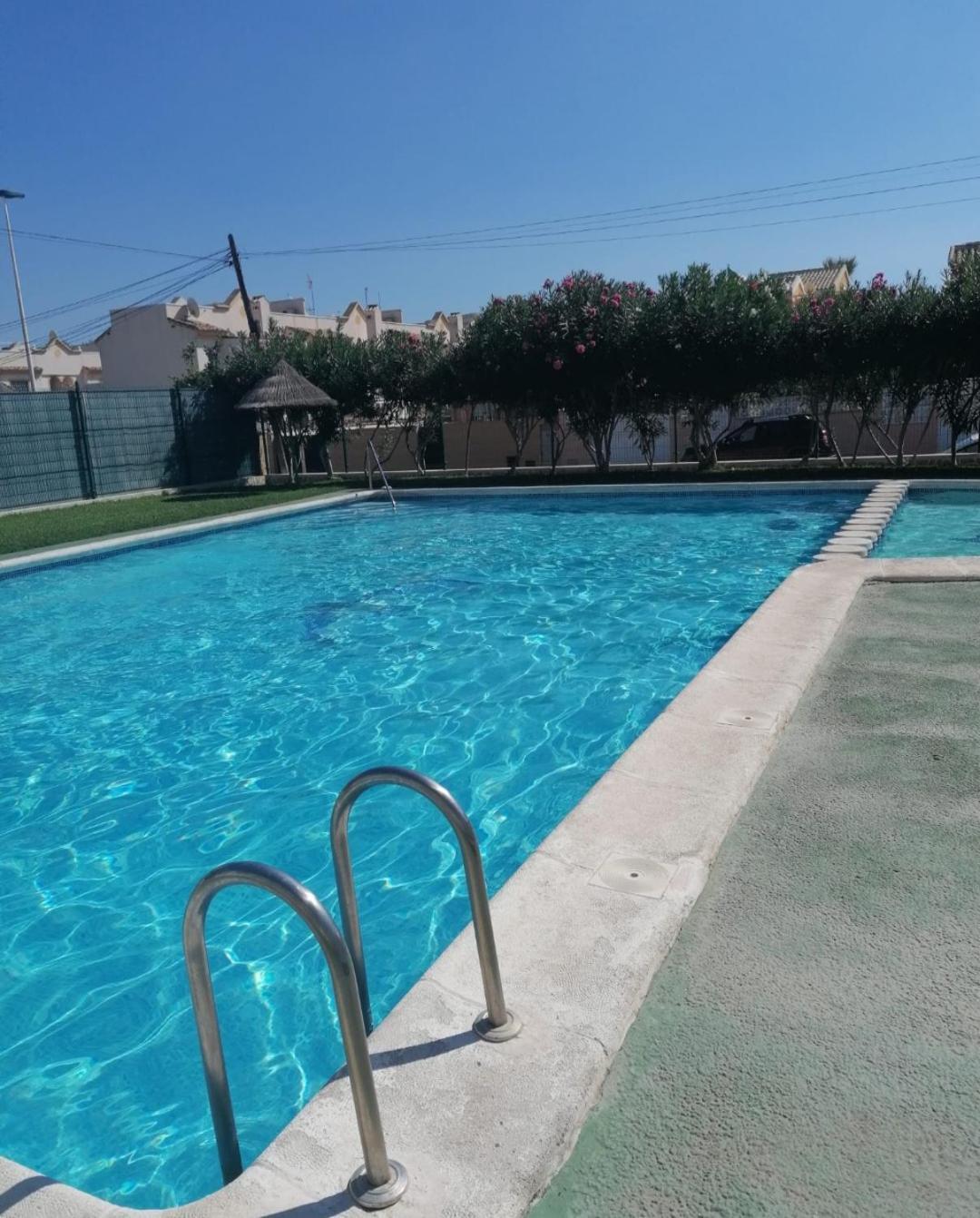 Apartament Casa Del Gato Rojo , Communal Swimming Pool , Terrace With Barbecue Torrevieja Exterior photo